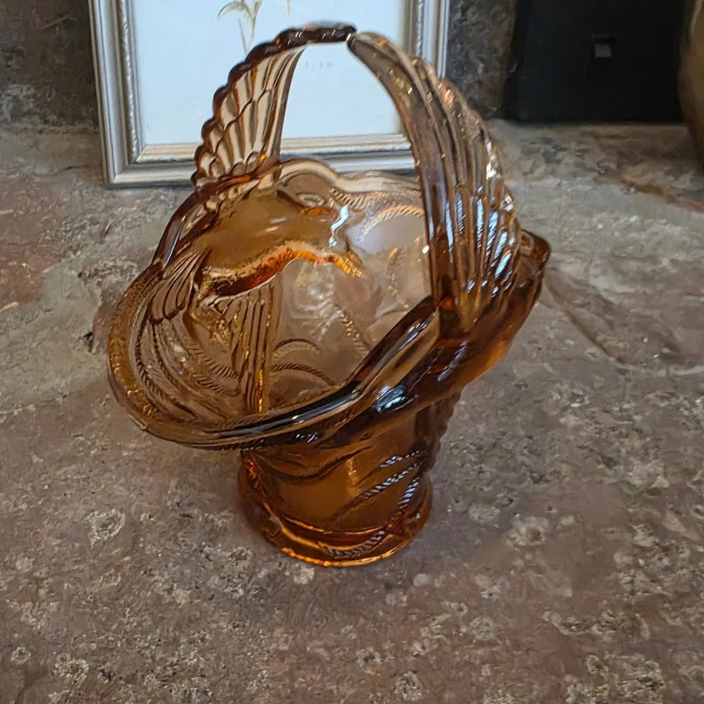 Vintage Tiara Indiana Glass Peach Empress Bird of Paradise Basket Candy Dish 7in